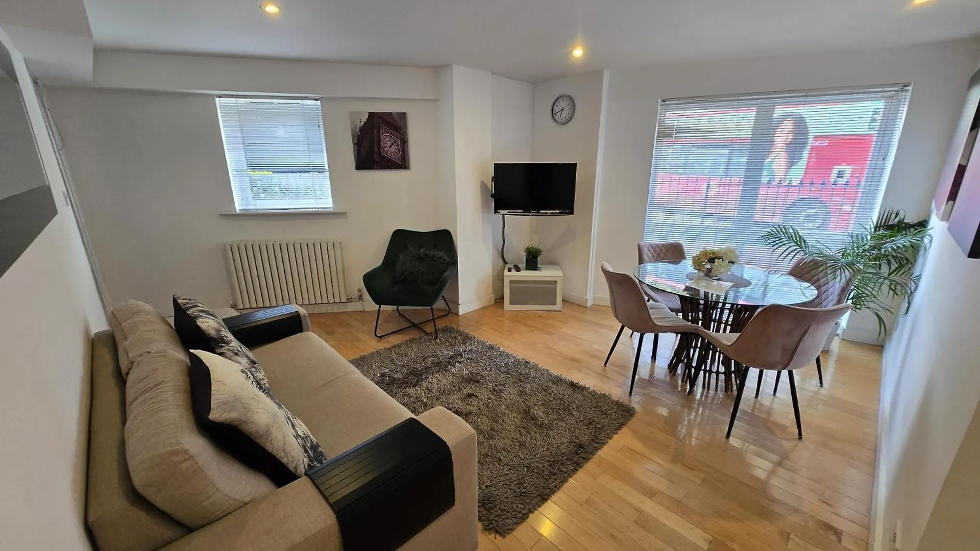 Superior Canary Wharf O2 Arena 2Br Apartment London