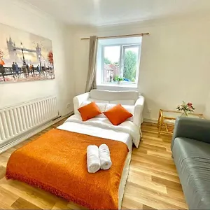 Privite 2 Bedrooms Flat Canada Water London