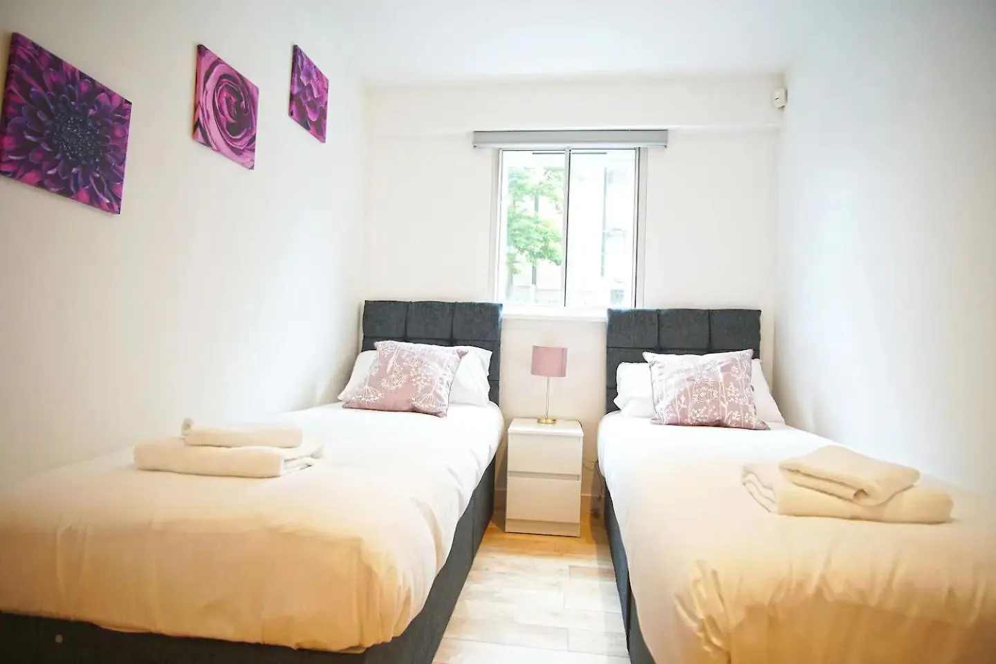 Superior Canary Wharf O2 Arena 2Br Apartment London