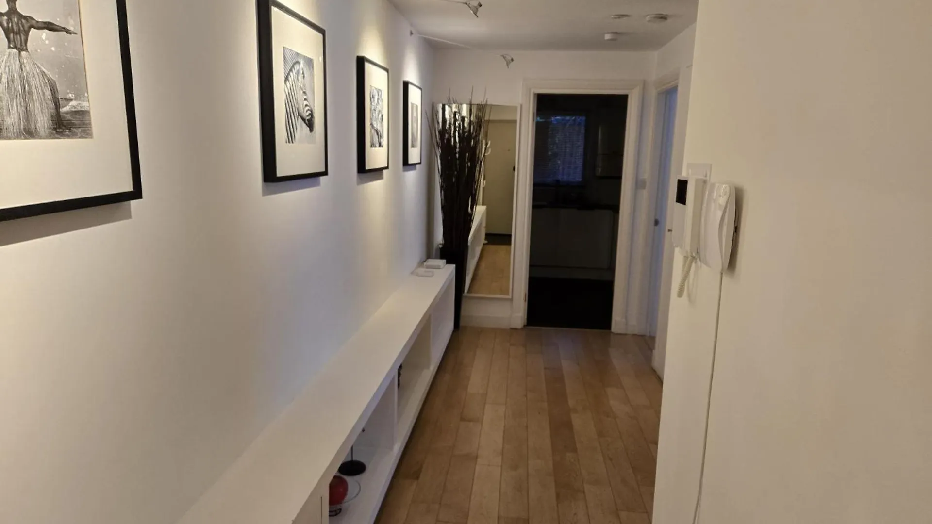 Superior Canary Wharf O2 Arena 2Br Apartment London 0*,  United Kingdom